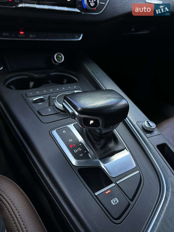 Седан Audi A4 2016 в Полтаве