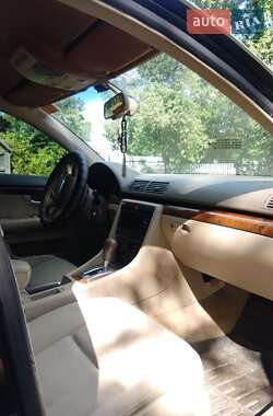 Седан Audi A4 2003 в Хоролі