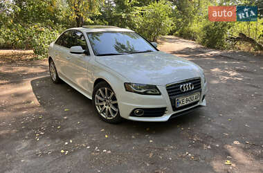 Седан Audi A4 2012 в 