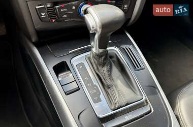 Седан Audi A4 2012 в 