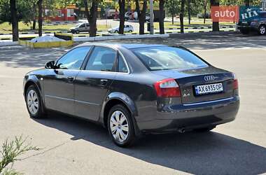 Седан Audi A4 2001 в 