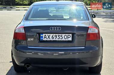 Седан Audi A4 2001 в 