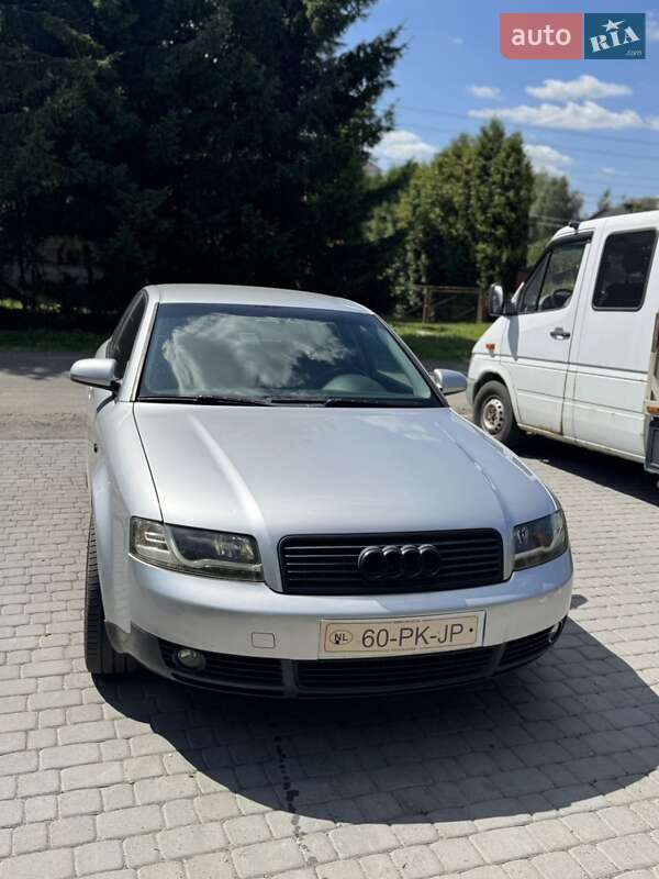 Седан Audi A4 2005 в Луцке