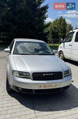 Седан Audi A4 2005 в  фото 6 Седан Audi A4 2005 в