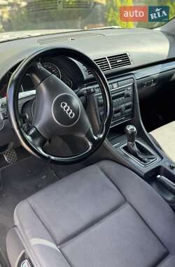 Седан Audi A4 2005 в  фото 11 Седан Audi A4 2005 в