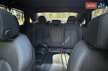 Седан Audi A4 2016 в 
