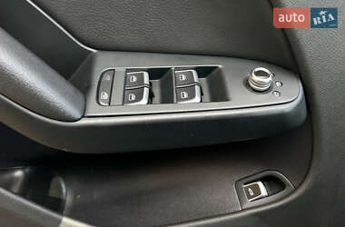 Седан Audi A4 2015 в 