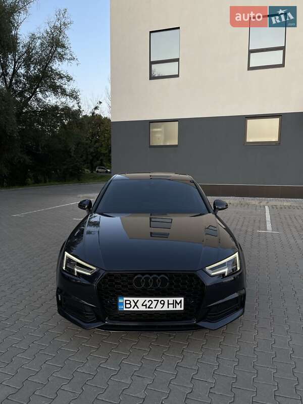 Седан Audi A4 2016 в Хмельницком