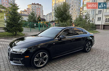 Седан Audi A4 2018 в 