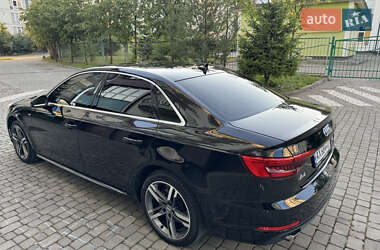 Седан Audi A4 2018 в 