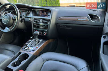 Седан Audi A4 2015 в 