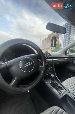 Универсал Audi A4 2003 в 
