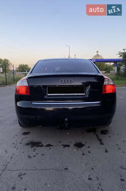 Седан Audi A4 2003 в 