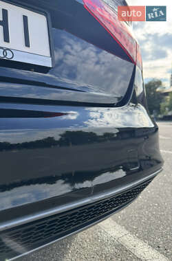 Седан Audi A4 2013 в 