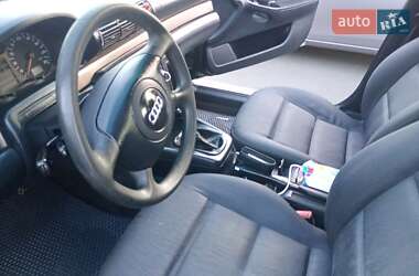 Седан Audi A4 1999 в 