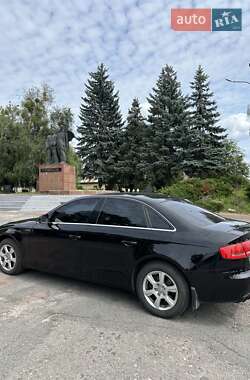 Седан Audi A4 2010 в 