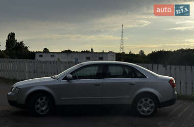Седан Audi A4 2000 в 
