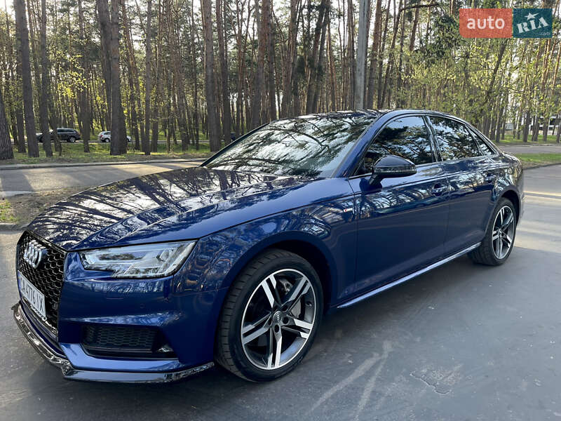 Седан Audi A4 2017 в Киеве