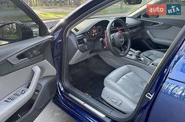 Седан Audi A4 2017 в 