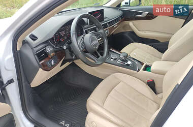 Седан Audi A4 2019 в 