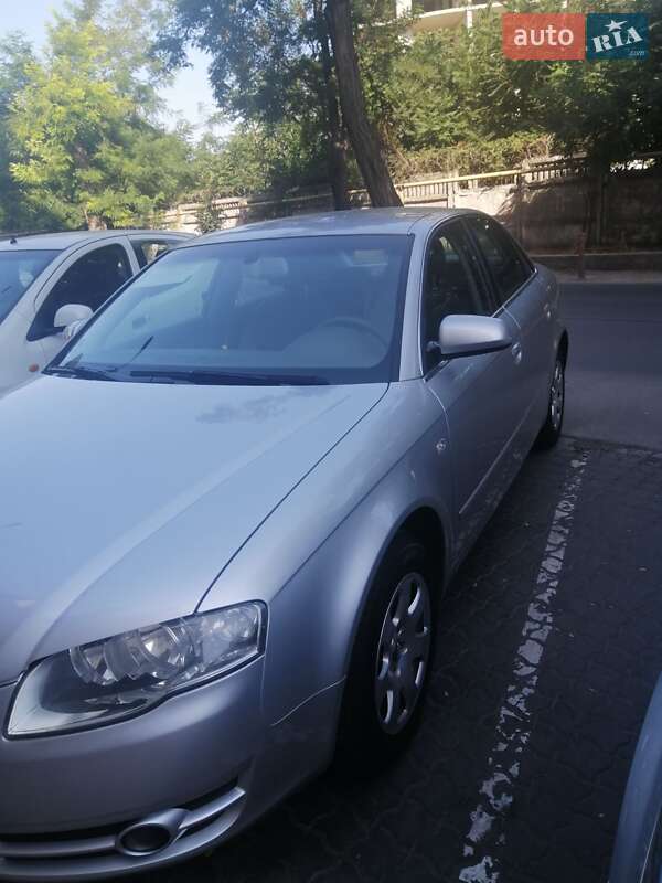 Седан Audi A4 2004 в Одессе