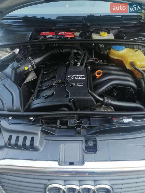 Седан Audi A4 2004 в Одессе