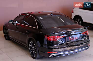 Седан Audi A4 2019 в 