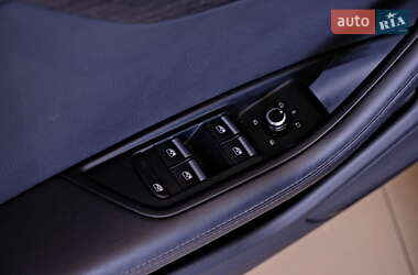 Седан Audi A4 2019 в 