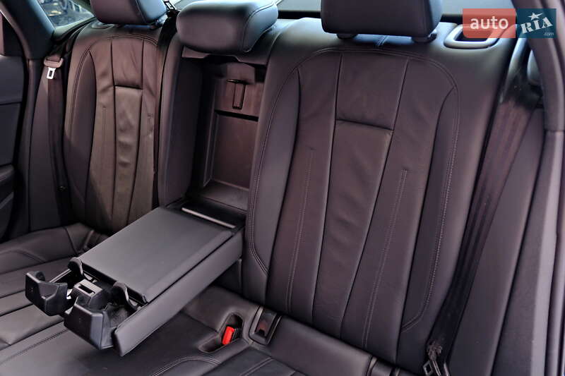 Седан Audi A4 2019 в Одессе