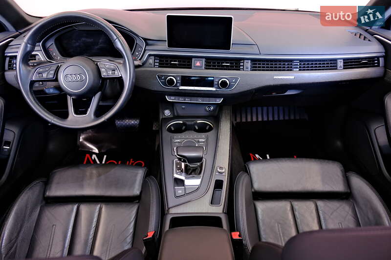 Седан Audi A4 2019 в Одессе