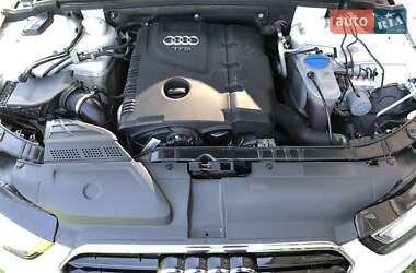 Седан Audi A4 2014 в Ивано-Франковске