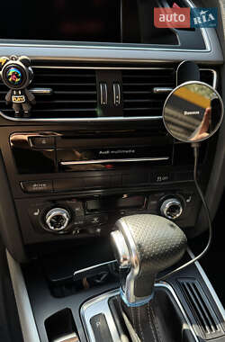 Седан Audi A4 2013 в Днепре