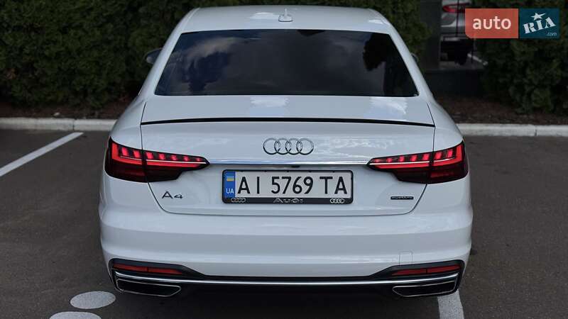 Седан Audi A4 2020 в Киеве