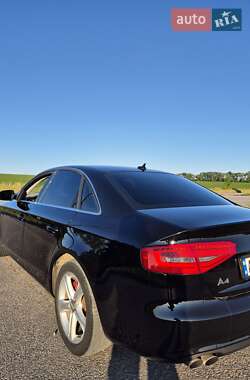 Седан Audi A4 2013 в 