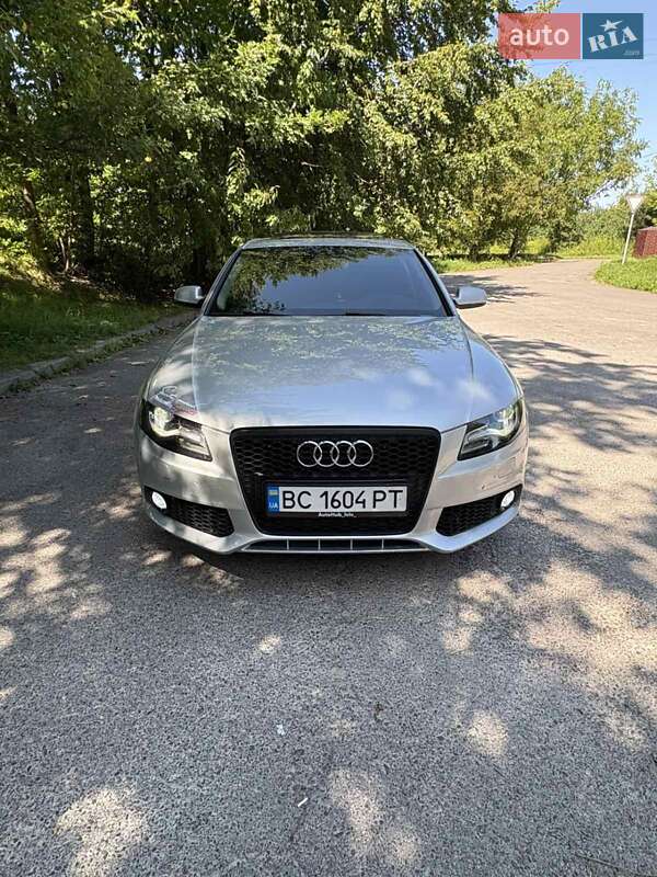 Audi A4 2011