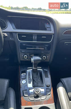 Седан Audi A4 2013 в 