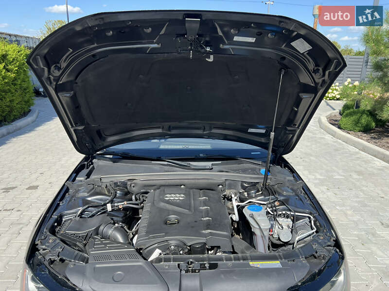 Седан Audi A4 2013 в Виннице