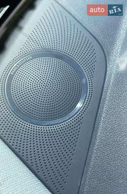 Седан Audi A4 2013 в 