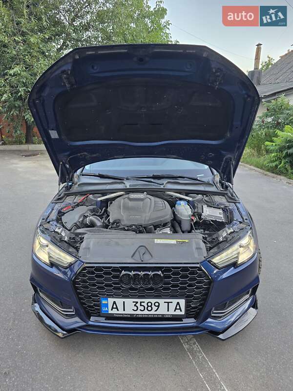 Седан Audi A4 2018 в Киеве