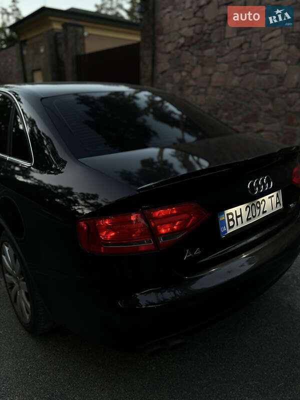 Седан Audi A4 2009 в Буче
