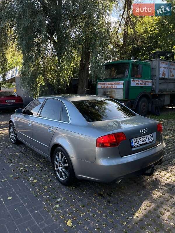 Седан Audi A4 2006 в 