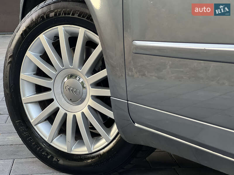 Седан Audi A4 2005 в Одессе