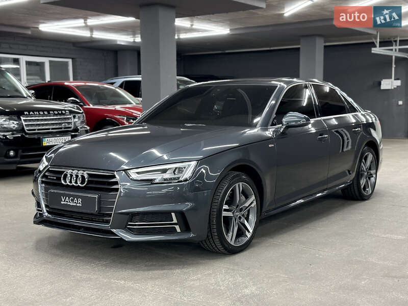 Седан Audi A4 2018 в Харкові