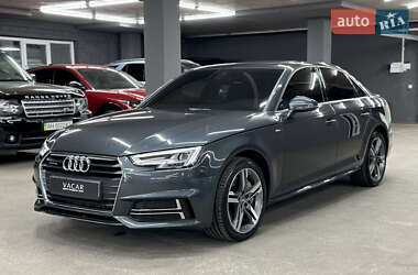 Седан Audi A4 2018 в 