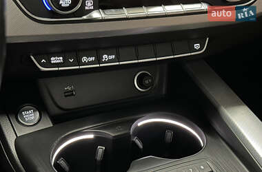 Седан Audi A4 2018 в 