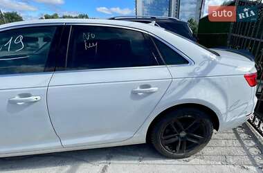 Седан Audi A4 2016 в 