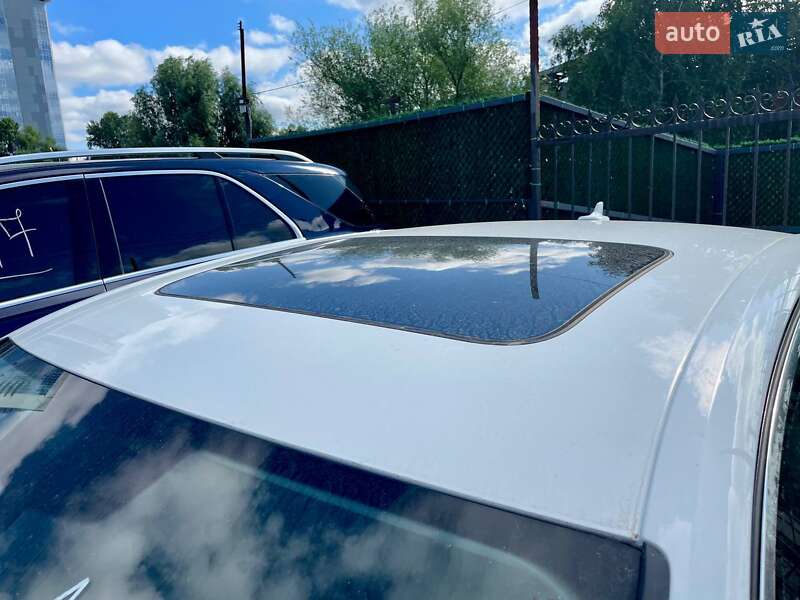 Седан Audi A4 2016 в Киеве