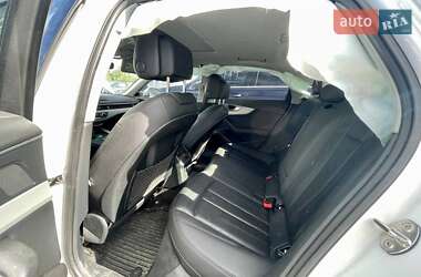 Седан Audi A4 2016 в 