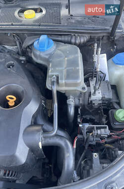 Универсал Audi A4 2002 в 