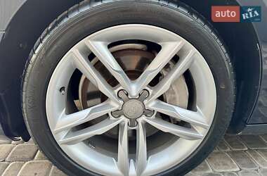 Седан Audi A4 2016 в 